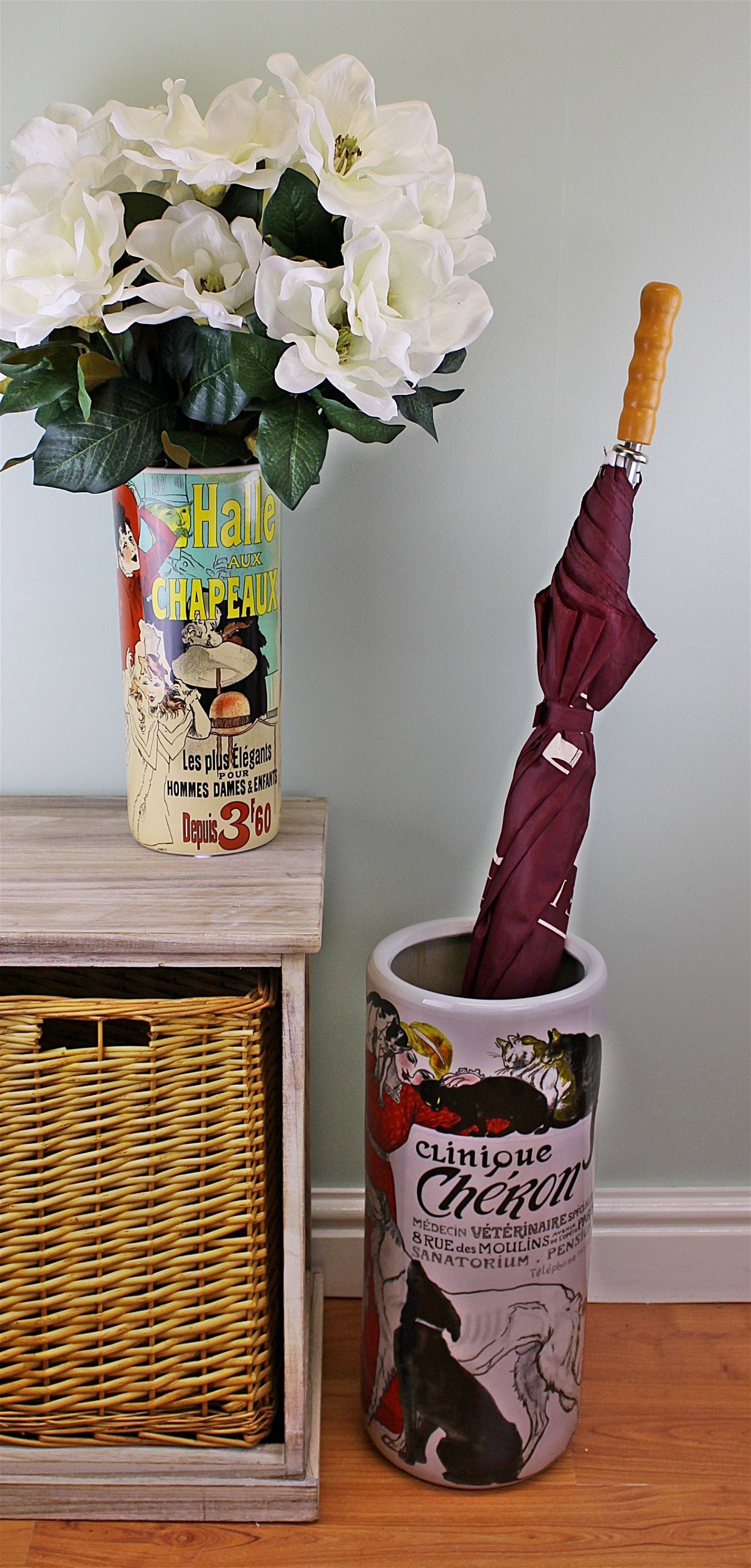 Umbrella Stand, Clinique Cheron Design With Free Vase